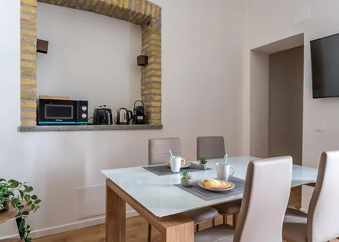 Apartament Iflat New Augustus Giulio Cesare *